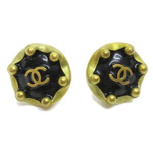 AUTHENTIC CHANEL CC Button Motif Earrings Gold Black Clip-On 94A Accessories